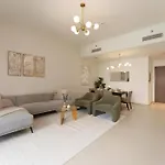 Daniels Fountain View 3Br In Downtown Dubai