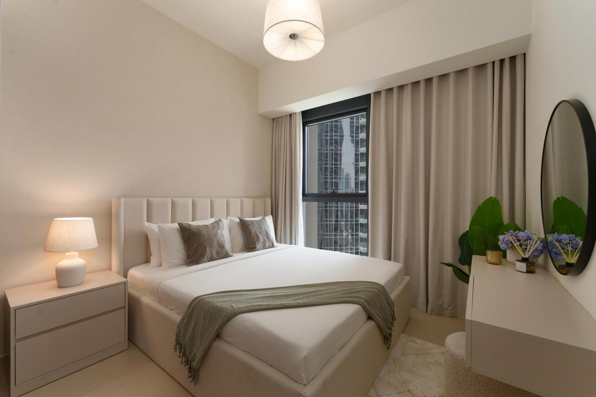 Daniels Fountain View 3br In Downtown Dubai